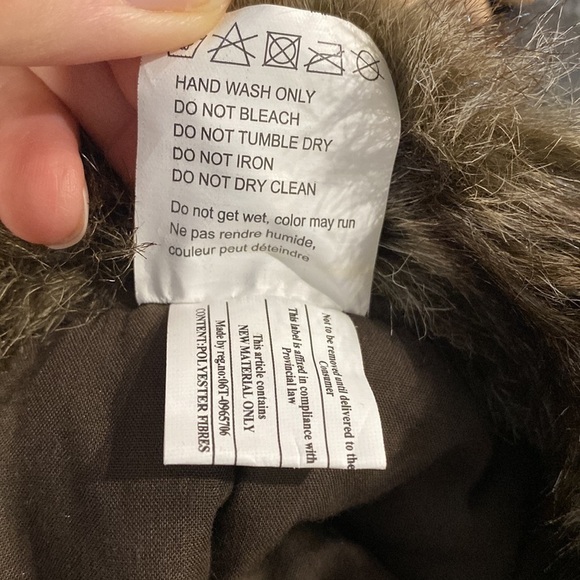 Claire’s - plaid Faux Fur Aviator Style Hat for women - Picture 12 of 14